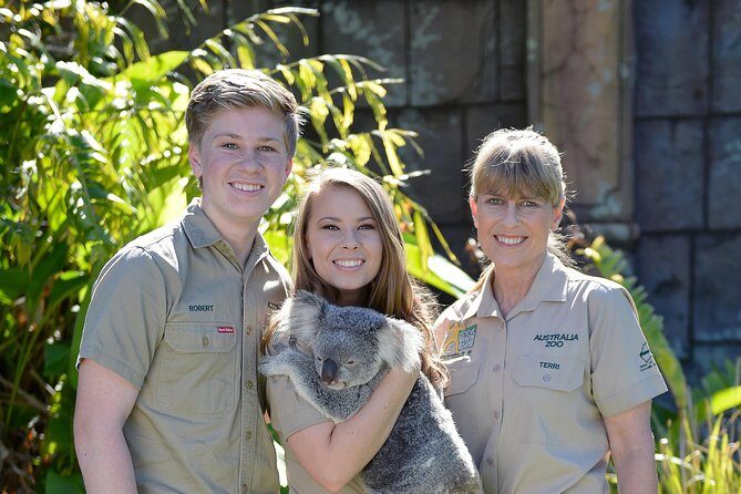 Australia Zoo Day Trip from Brisbane - Your Zoo Day: Animals, Crocoseum, and the Kangaroo Moment