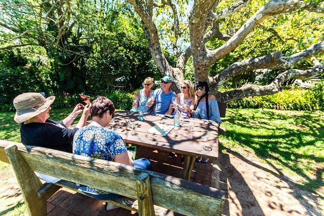 Barefoot Luxury Mount Tamborine Winery Tour from Brisbane - Door-to-door pickup and small-group hosting: what makes the day feel easy