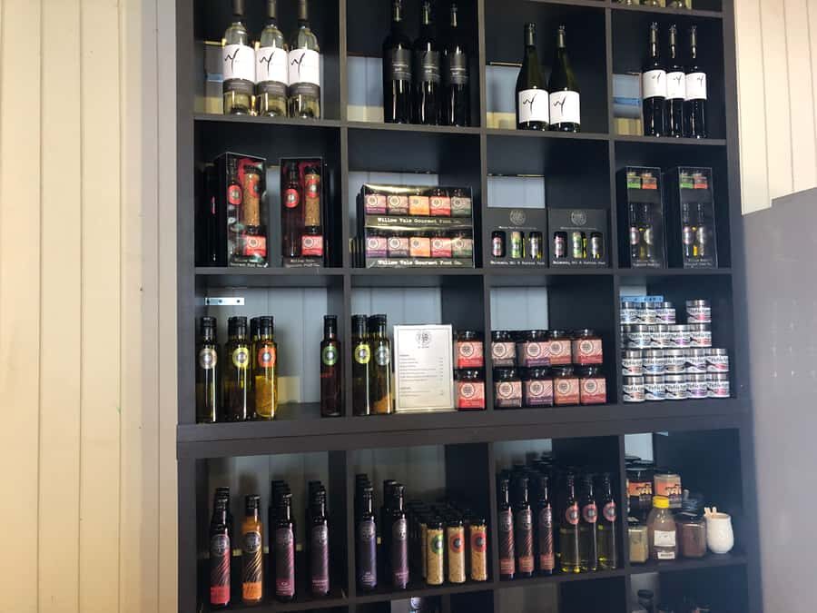 BNE - MtTamborine All Inclusive Tour with Lunch and Tastings - From Brisbane City to Tamborine: the 1-hour van start that sets the day up