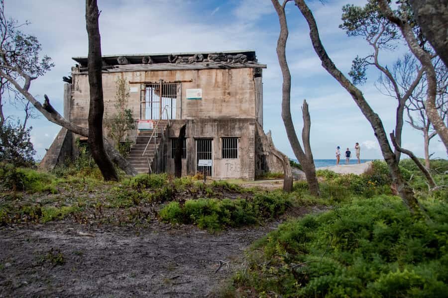 Bribie Island: 4WD, Kayak, and WWII Bunker Tour - Who should book this Bribie Island tour (and who should skip it)