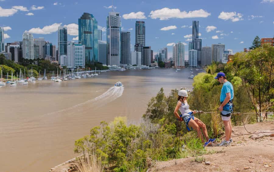 Brisbane: Abseiling at Kangaroo Point Cliffs - The 90 Minutes: From Stairs to Step-Off to Smooth Finish