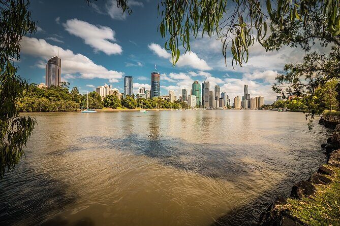 Brisbane Drive by Day - Private Tour - Riding the Story Bridge: scale, heritage, and a different view