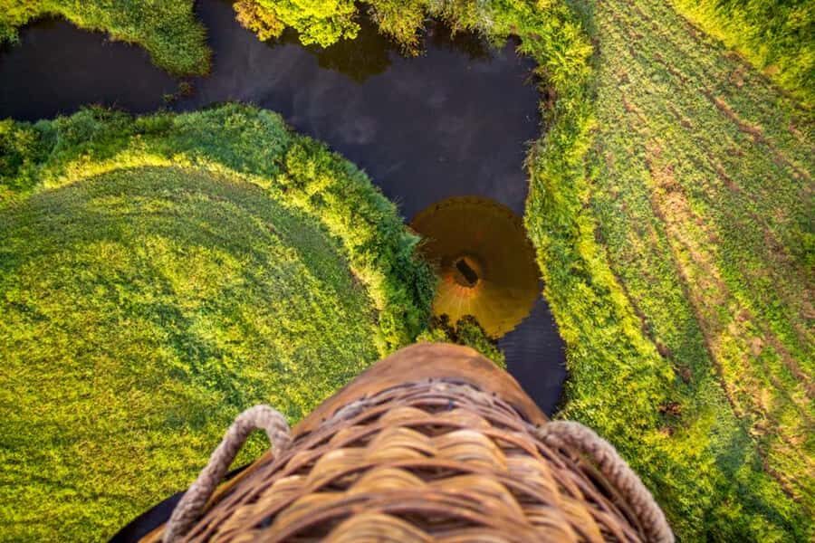 Brisbane: Hot Air Balloon Flight with Vineyard Breakfast - Step into the basket: what the flight actually feels like