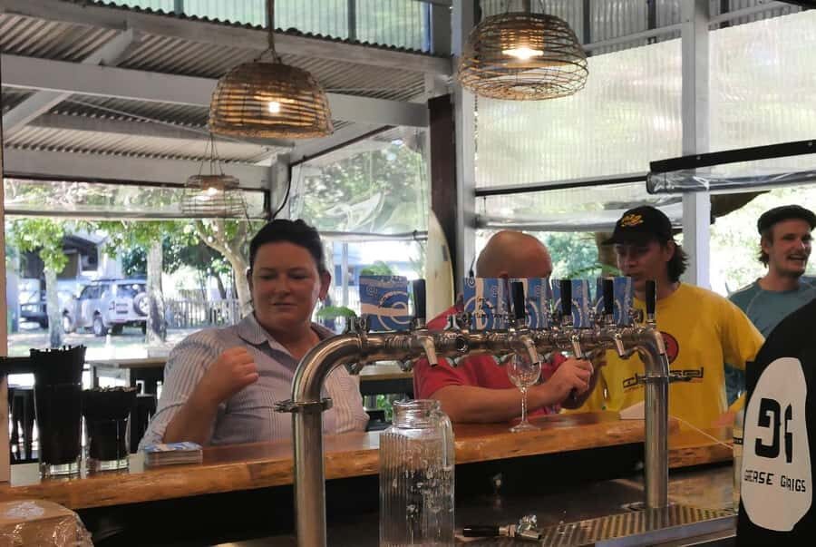 Brisbane: Island Pub Crawl with Lunch and High-Speed Boat - Price and Value: Is $123 a Fair Deal for an 8-Hour Day?