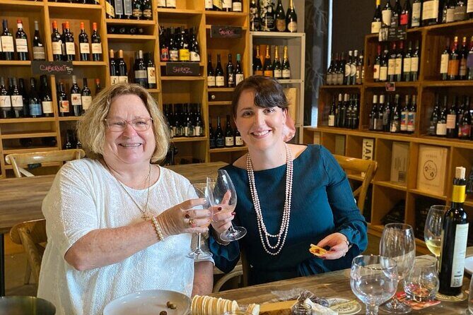 Brisbane Local Icons Tour - Wine, beer, or a cocktail finish: drink choices without chaos
