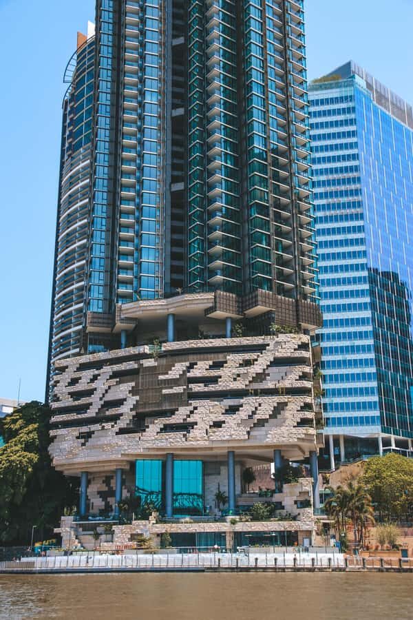 Brisbane: Midday 1.5-Hour Sightseeing Cruise 12.30pm-2.00pm - Afternoon Tea, Coffee, and the Onboard Bar