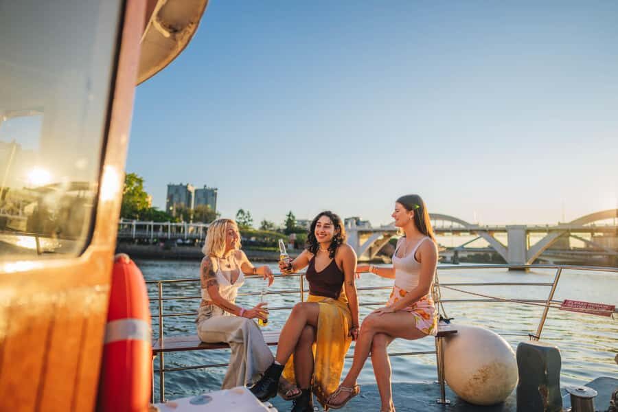 Brisbane: Morning Sightseeing Cruise: 10:30am-12pm (90min) - Weather, timing, and what to pack for a river morning