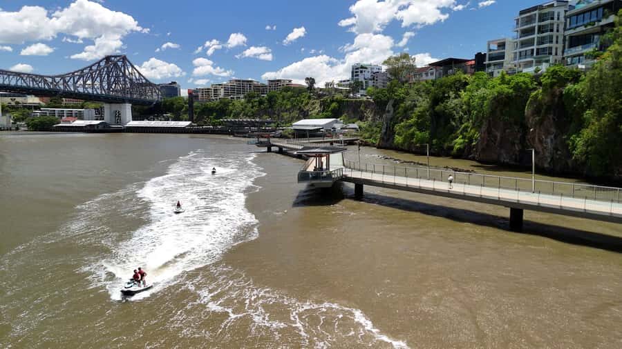 Brisbane River Jet Ski Tour - Logistics, timing, and finding the kiosk at Mercedes Building