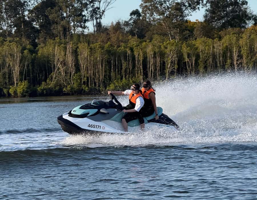 Brisbane: Sunset Jetski Tour on the Brisbane River - Price and value: what you’re paying for