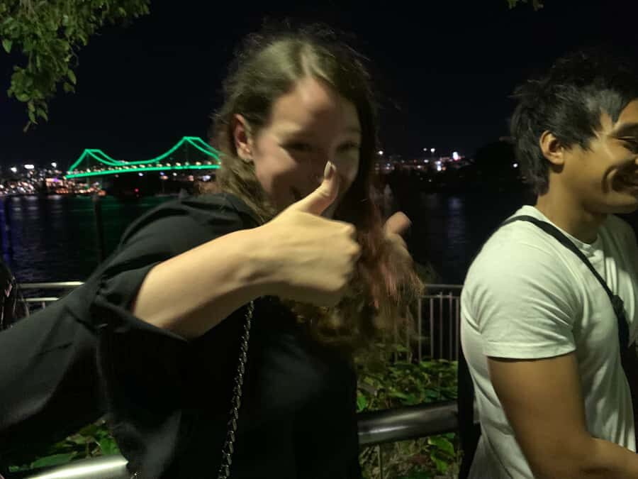 Brisbane: True Crime Tour - Practical Tips: Shoes, Pace, and Night Comfort