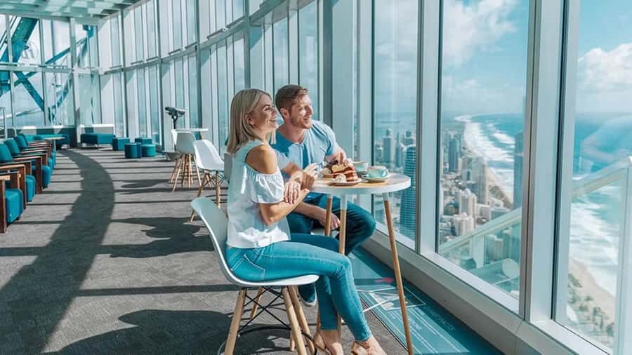 From Brisbane: Gold Coast Day Tour with Lunch - Who should book this Gold Coast day tour from Brisbane?
