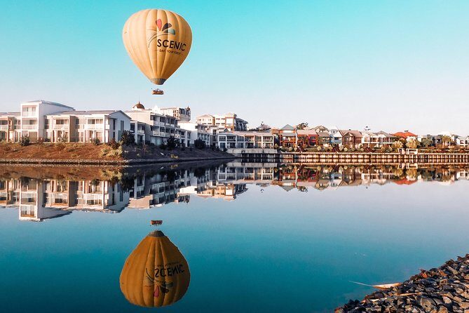 Gold Coast Hot Air Balloon with 5 Star Champagne Buffet Breakfast - Quick hits before you go