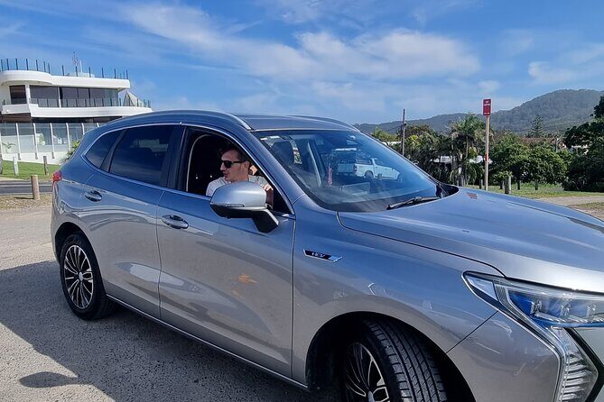 Luxury Airport Transfer Gold Coast-Brisbane / Brisbane-Gold Coast - Value math: why $63.83 per group often beats the hassle