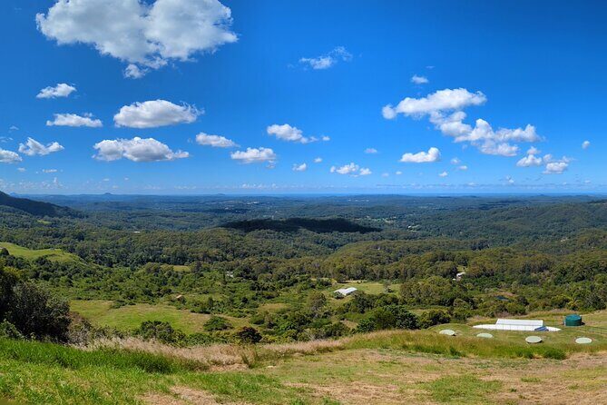 Noosa, Aussie Animals & Glass House Mountains from Brisbane - Glass House Mountains and the Maleny ridge: quick stops, big views