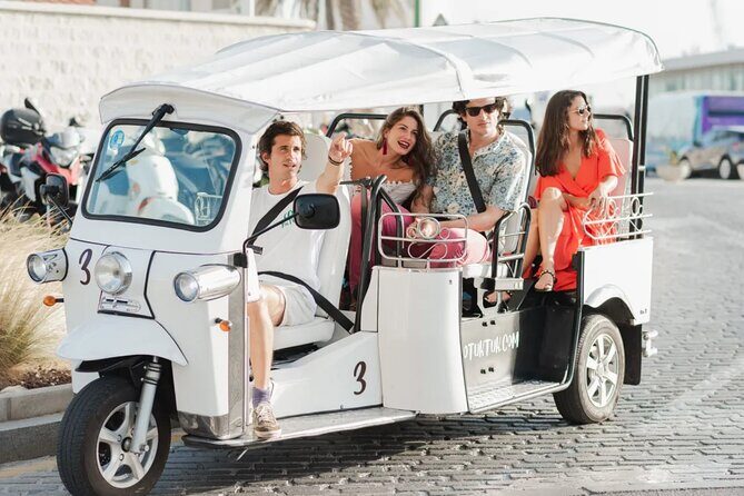 Private E-Tuk Tuk Adventure through Brisbane - Stop 3: Eagle Street Pier and Story Bridge views
