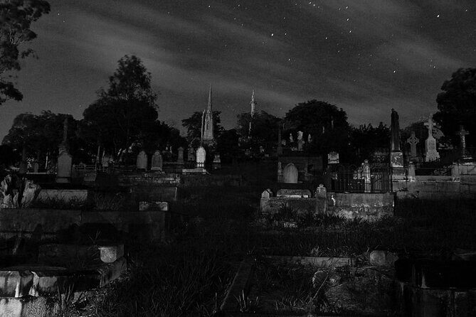 Toowong Cemetery Ghost Tour - The Original - Key things you’ll notice on this tour